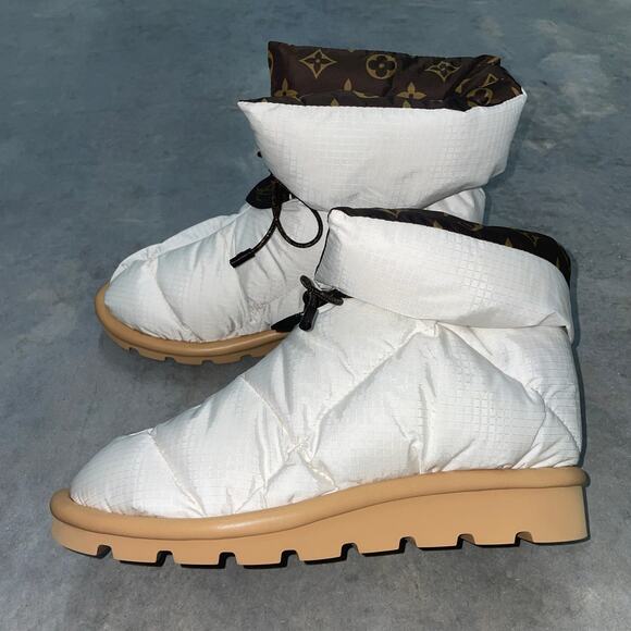 LOUIS VUITTON Nylon Monogram Pillow Comfort Ankle Boot 38 Brand new - Picture 1 of 13